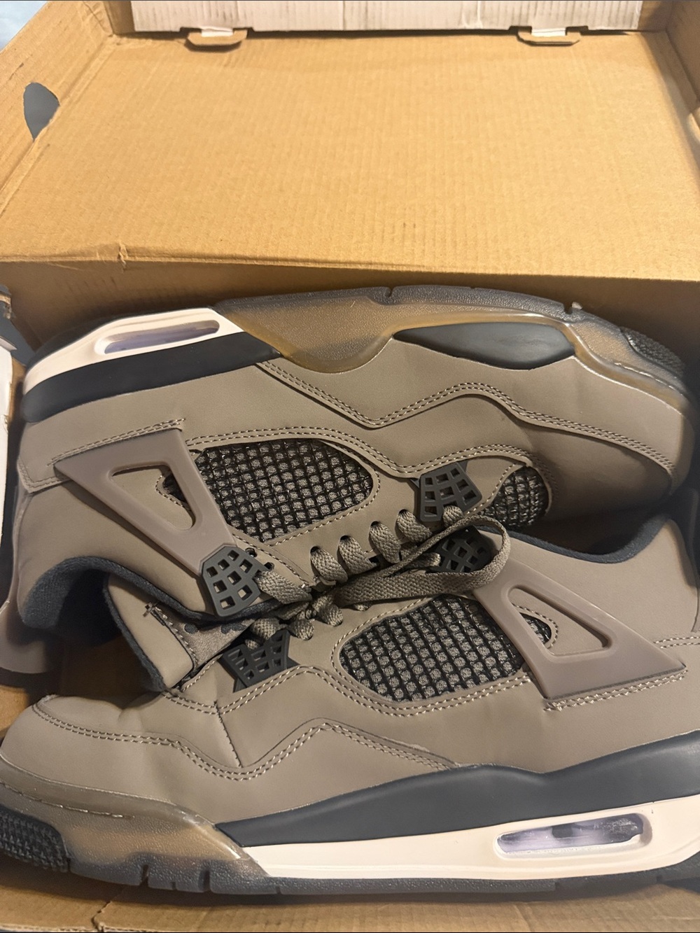 Jordan Retro 4 Cave Stone